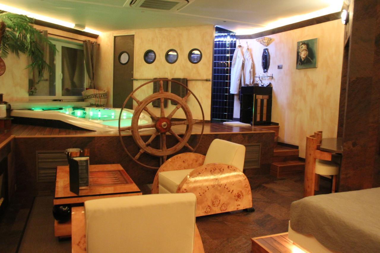 Bubble Lounge Hotel Hooglede Екстериор снимка